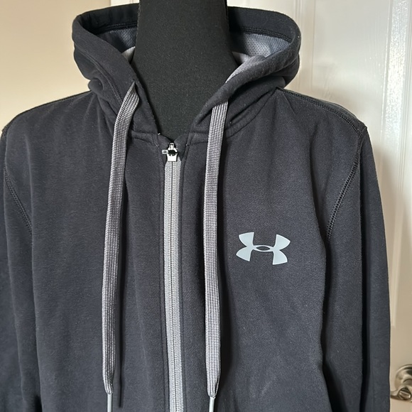 Under Armour Hooded Jacket with Pockets - Size Large - Picture 4 of 10